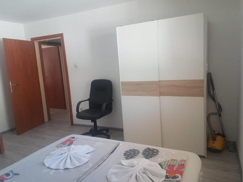 Apartman Salus 투즐라 외부 사진