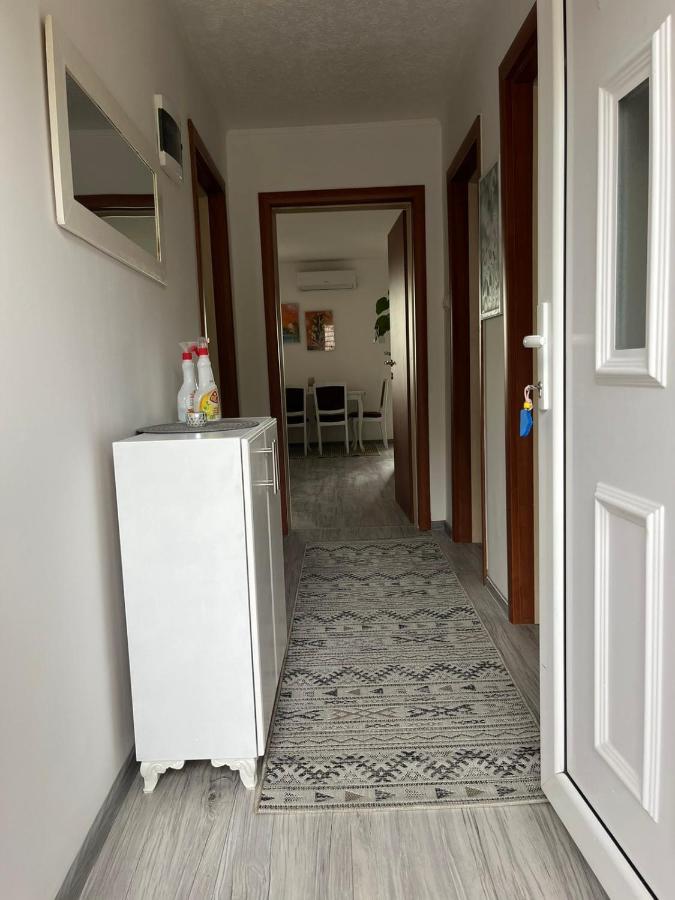 Apartman Salus 투즐라 외부 사진
