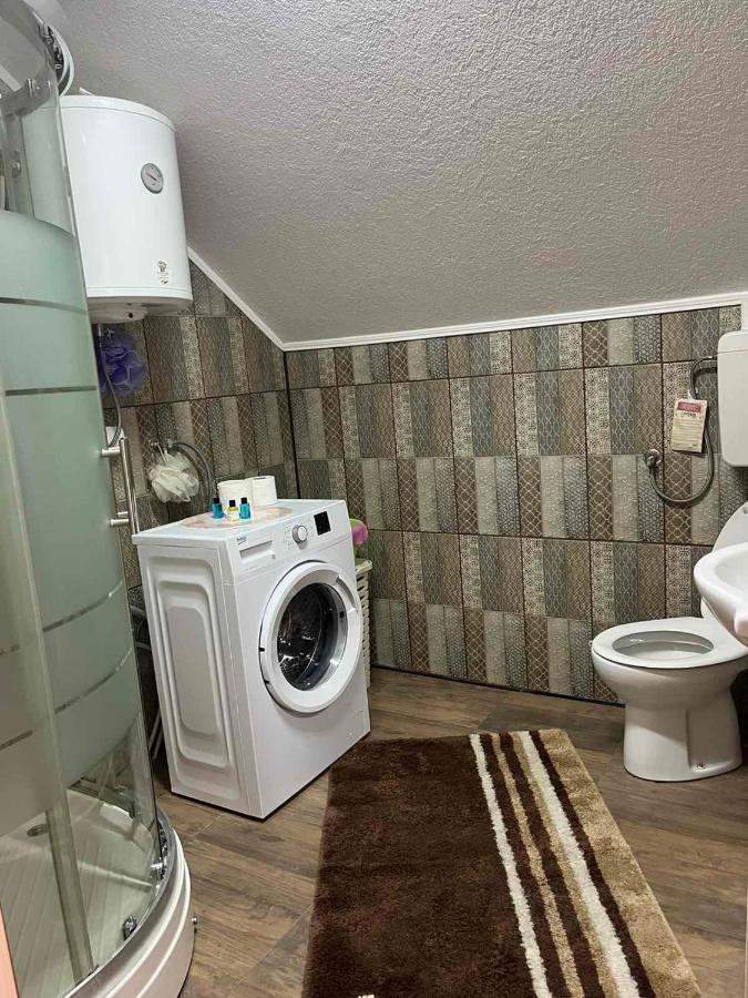 Apartman Salus 투즐라 외부 사진